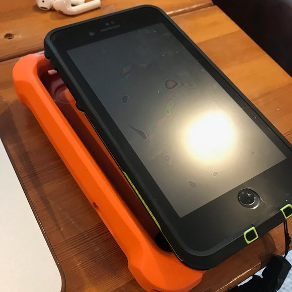 LIFEPROOF Lifejacket protector case - Picture 4 of 4